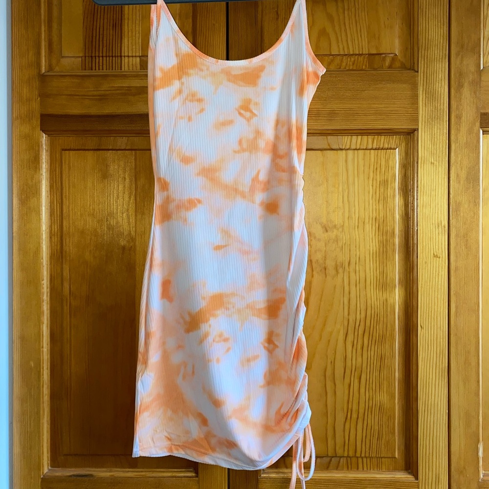 NBW Tie dye ribbed ruched dress